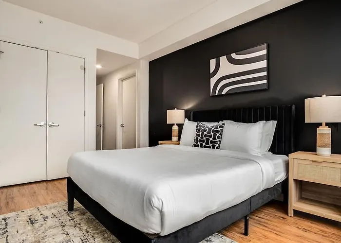 Boulevard Walk Everywhere 5 Mins To Magnificent Mile River North 05 *